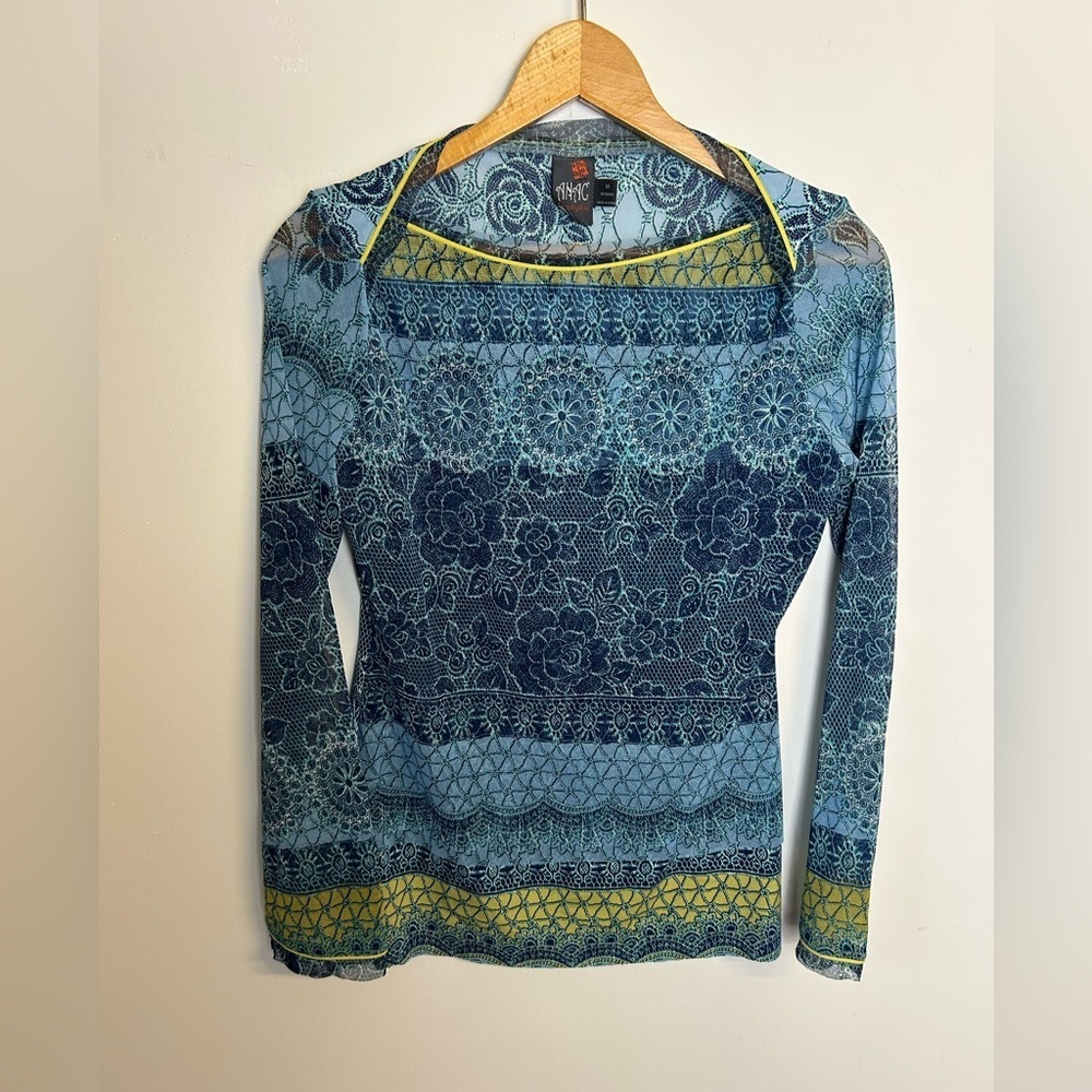 Anac by Kimi Vtg Y2K Top Blouse Sheer Bee fabric Size M Long Sleeve‎ Artsy